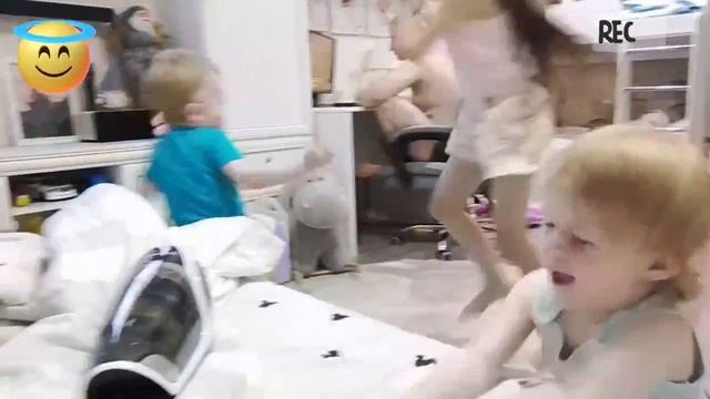 Когда в доме трое детей 😇😂🤣