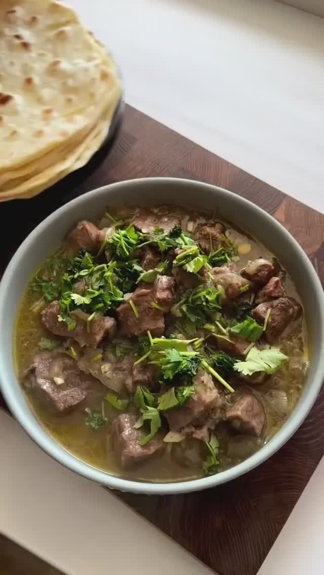 ⛰ Мясной ужин с лепешками.