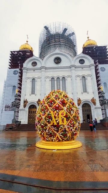 Всенощная в канун Антипасхи (особого богослужения)  в  субботу в Храме Христа Спасителя