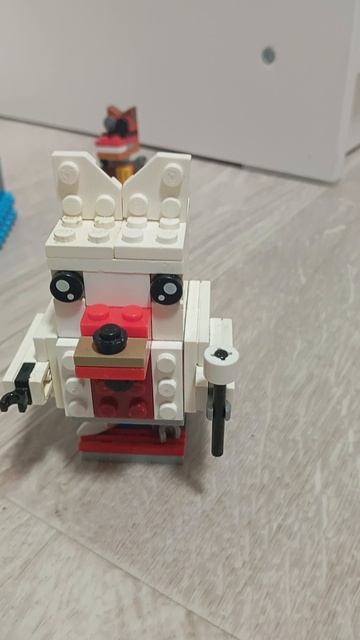 фнаф из пластилина и лего.