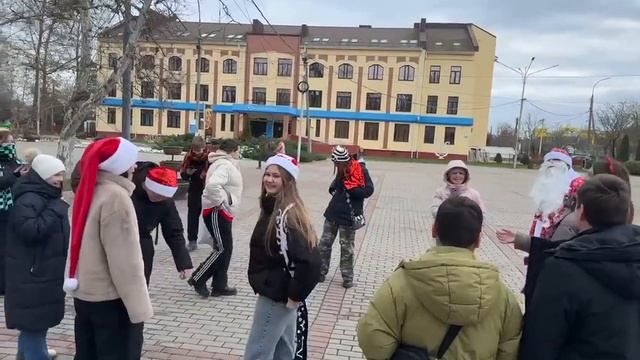 Дед мороз и ёлка