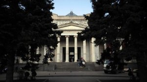 В Пушкинском музее в Москве провели эвакуацию после сообщения об угрозах