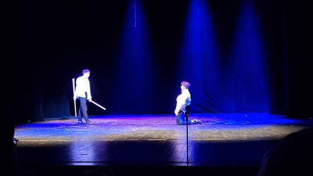 Фестиваль Серебряная шпага . Номер приветствие от студентов режиссерского факультета ГИТИСа.