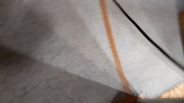 перелезаю провод чееек