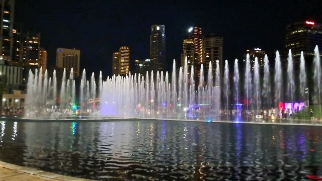⛲️ Светомузыкальный фонтан Symphony Lake в Куала-Лумпуре