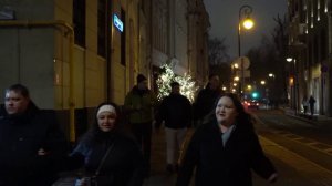 Москва Россия 2026 Ночная прогулка по Патриаршим прудам кафе и ночная жизнь района Патрики