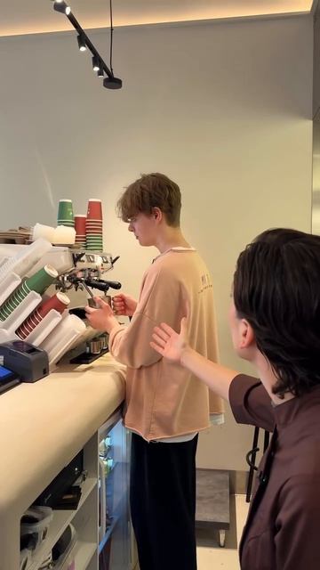 Можно дотронусь