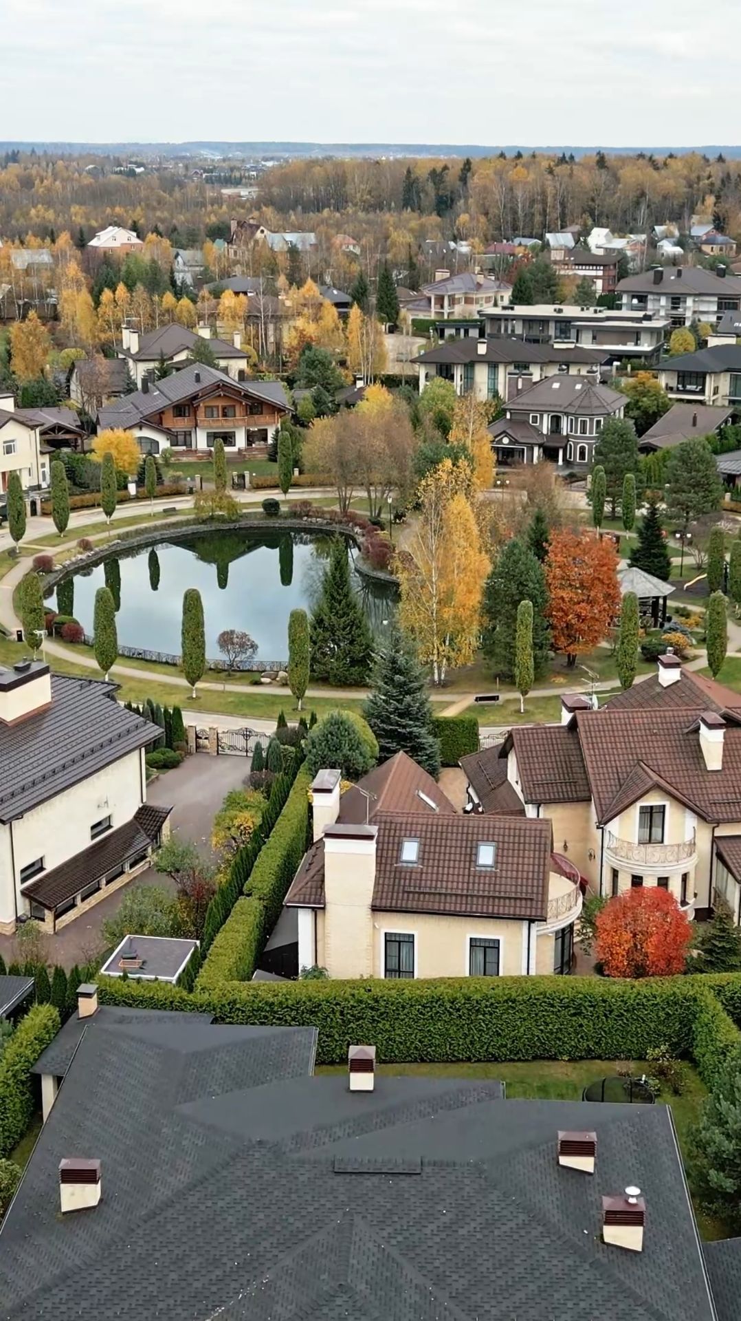 🔎 КП МОНТЕВИЛЬ: СТОИТ ЛИ ПОКУПАТЬ ДОМ ИЛИ УЧАСТОК? // Render House #новаярига #обзорпоселка