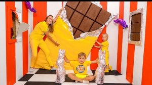 Испытания по побегу Криса и мамы для детей