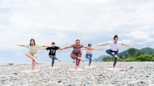 Йога в отеле "Лазурное море"