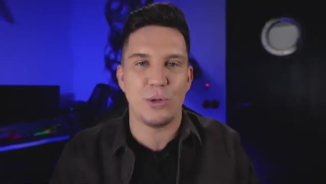 Сталкер на ЗАБРОШКЕ следил за мной И я знаю кто это Самое таинственное видео