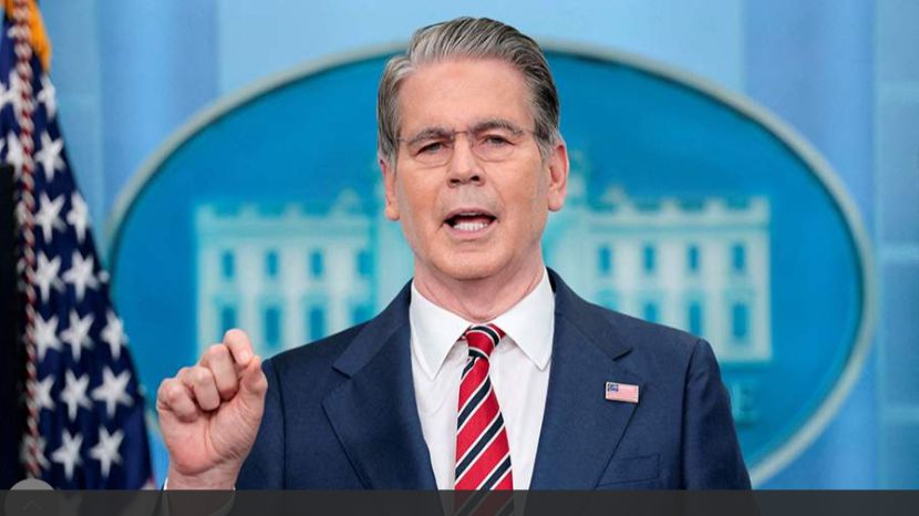 В США призвали уволить главу минфина за непоследовательность в отношении нефти РФ