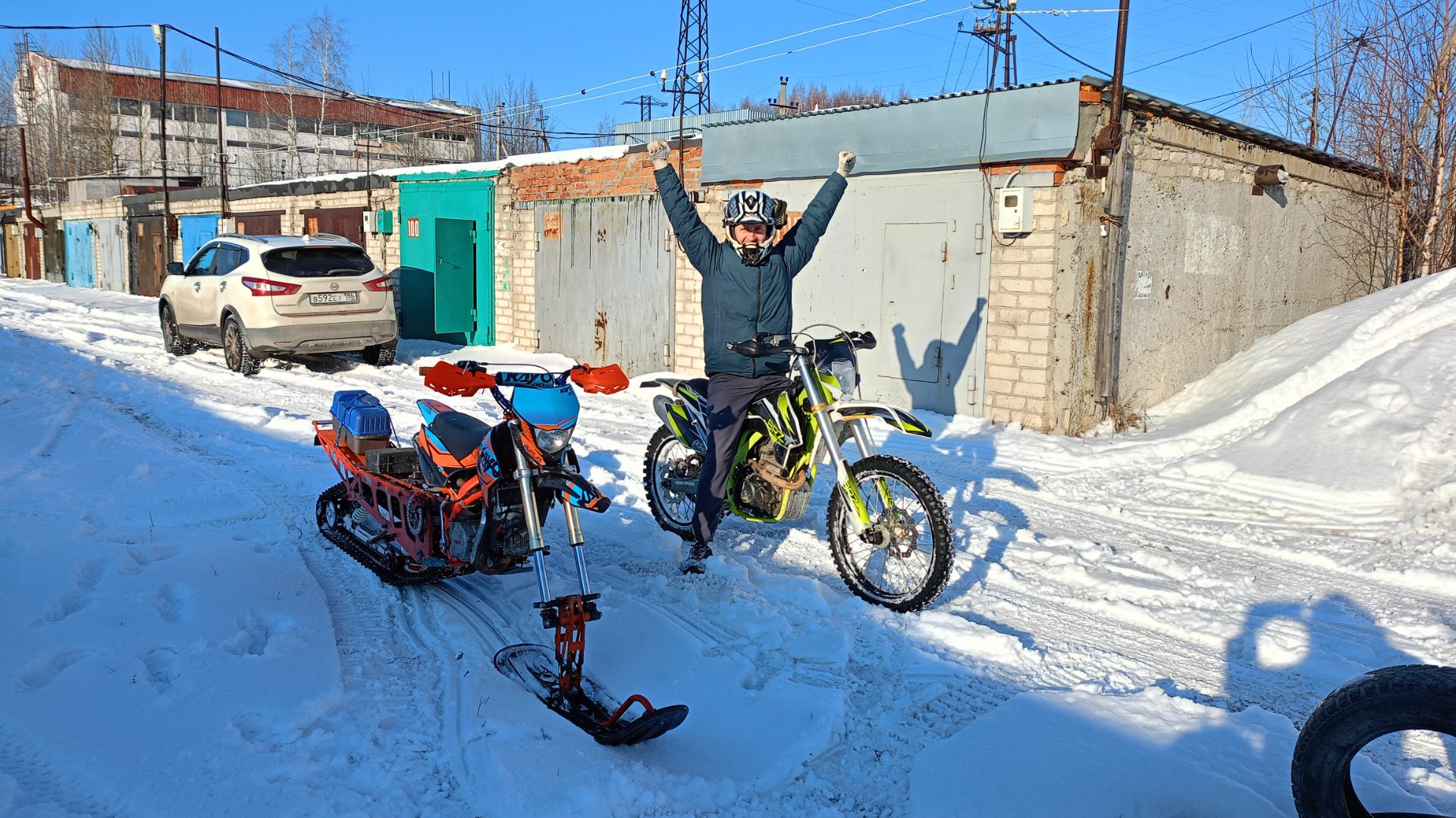 ЭНДУРО ИЛИ СНОУБАЙК? ЧТО ВЫБРАТЬ?