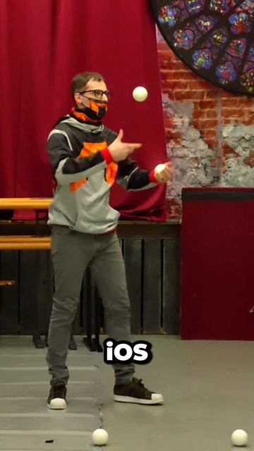 видео со звуком можно посмотреть в приложении Looky @artist_vladislav
Трек: Enter Sandstrom (Kill Sa