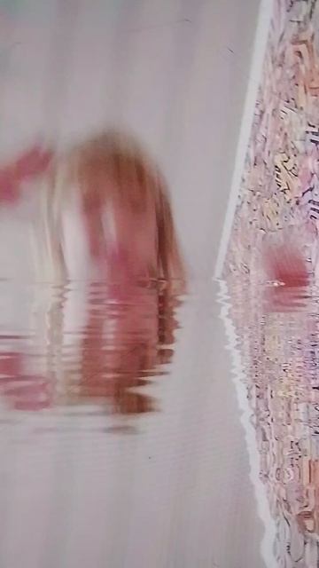 Меня мама в инцтаграм выкладывать хочет как я спасаю бити 21