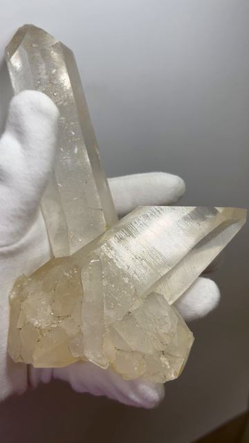 Горный хрусталь кристалл