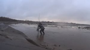 ВОТ ТАК РЫБАЛКА!!!СИГИ ПРЯЧУТСЯ В НЯШУ!КРУПНАЯ КАМБАЛА ВЛЕТЕЛА!