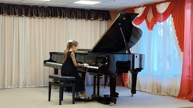 Семенова Ксения 4 кл. Э. Григ. Ноктюрн ор. 54 № 4, Д. Шостакович 