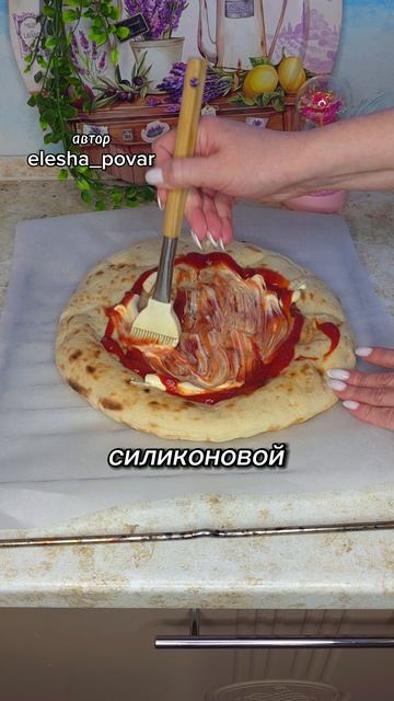 Самое популярное блюдо в мире - пицца. Готовится за пять минут, заводить тесто не надо