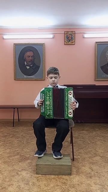 Анисимов Григорий. 

В.Баканов – Маленький вальс
Б.н.т. - Крыжачок