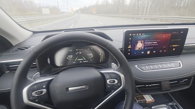 Хавал джолион, полная комплектация , сам едет сам рулит , прикольный аппарат.