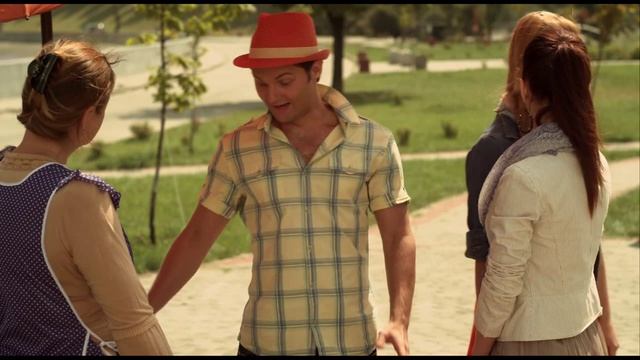 Сваты. Женя и Катя знакомятся с англичанином которого обокрали и решили его забрать себе домой