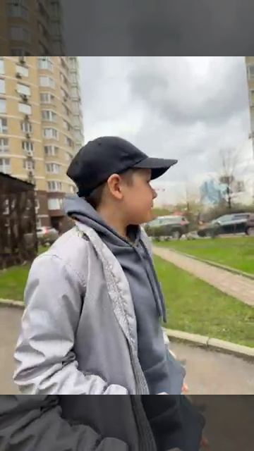 79830107922__679FA51D-8D9F-4519-9B6E-47B69B7D7034