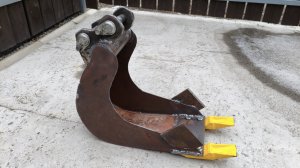 Мини экскаватор Rippa R-319 серповидный ковш 20см.