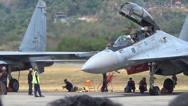 19⧸03⧸30 LIMA2019 Su-30MKM Engine Start Up