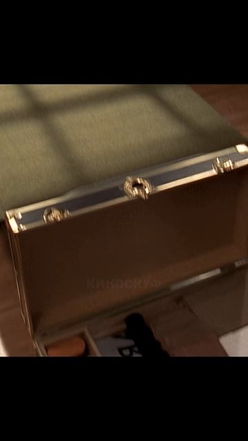 Перестал думать и стал лучшим солдатом кино фильм сериал — копия