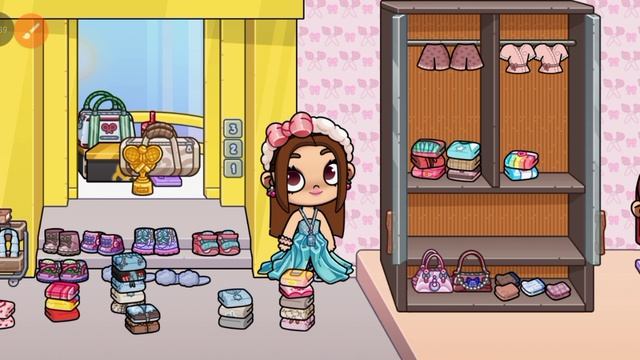 играю в 2 игры в амонг ас и в аватара Ворлд