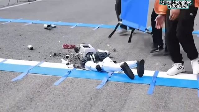 🤣Робота схватила эпилепсия,при подготовке к пекинскому марафону