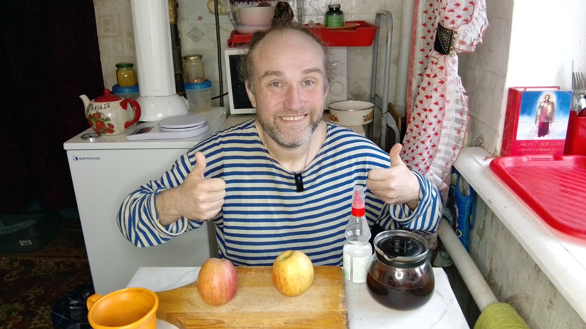 Завтрак с Рыжулей. Синдром отложенной жизни. Мукбанг. Обжор. Еда на камеру. Диета. Шизофрения.