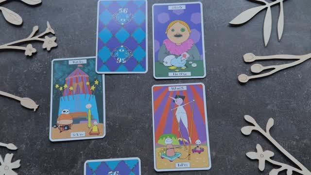 ЭКСПРЕСС его чувства к вам и к сопернице. таро расклад 1 вириант