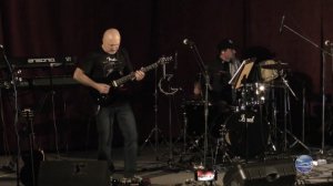 Известный рок-н-ролл из кинофильма "Назад в будущее"