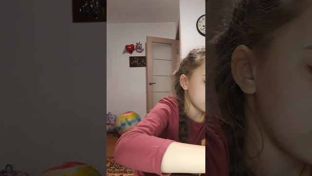 открываю бокс 99 ночей в лесу 2 часть .