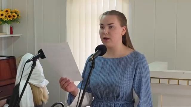 ЗВУЧИТ, КАК ЭХО НАД ПЛАНЕТОЙ [Резенькова] - Казакова Елизавета, соло. Церковь Пробуждение Минск