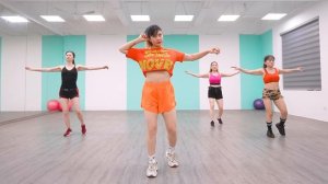 Eva Zumba 250627