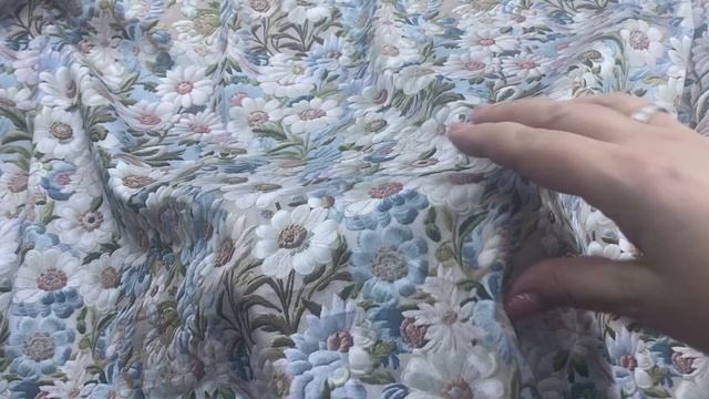 Хлопок  бежевого цвета с принтом  бело-голубые ромашки 14479