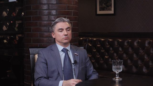 Андрей Свинцов о телесных наказаниях, блокировках, карьере и личном