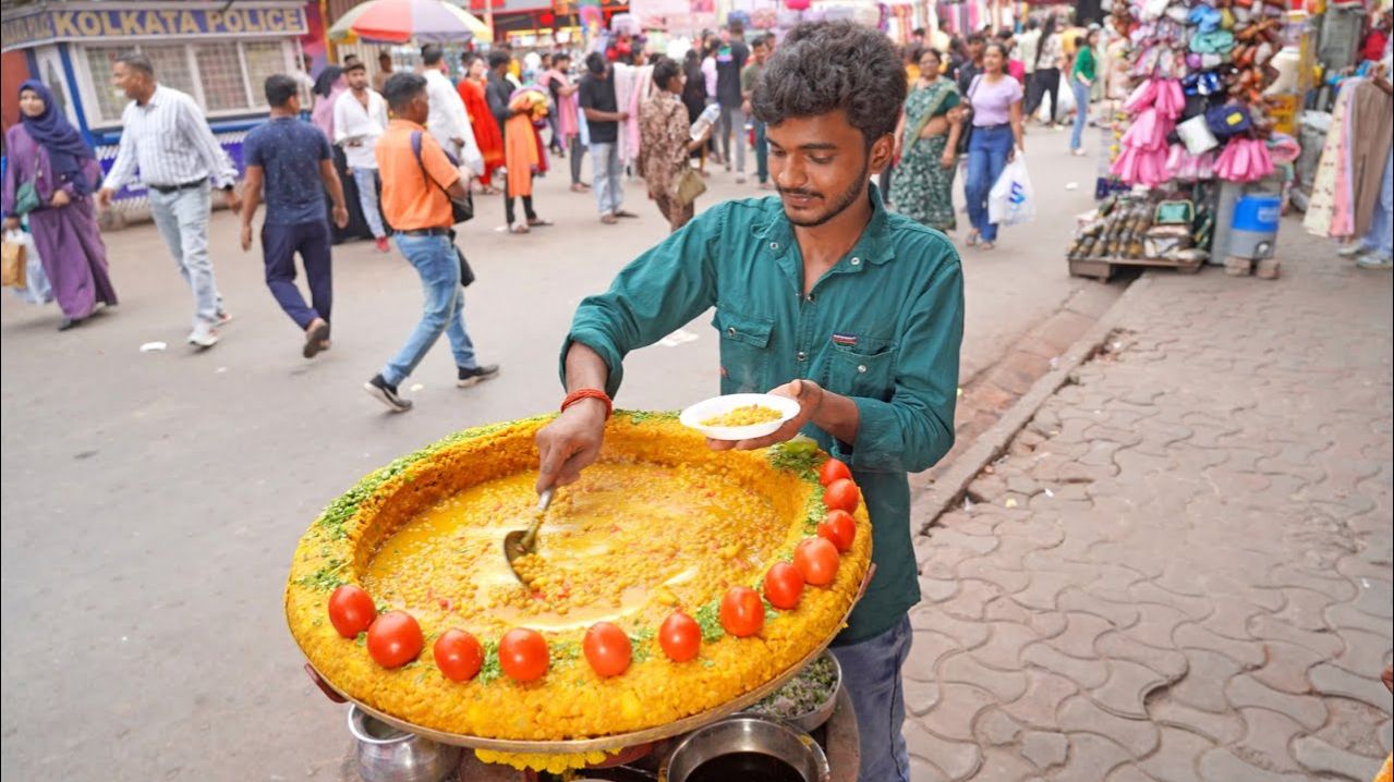 Рагда Чаат — мастер индийской уличной еды Калькутты