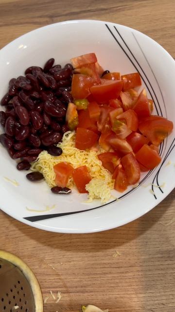 Салат с фасолью 🙈😋