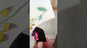 показываю свой альбом с братом.