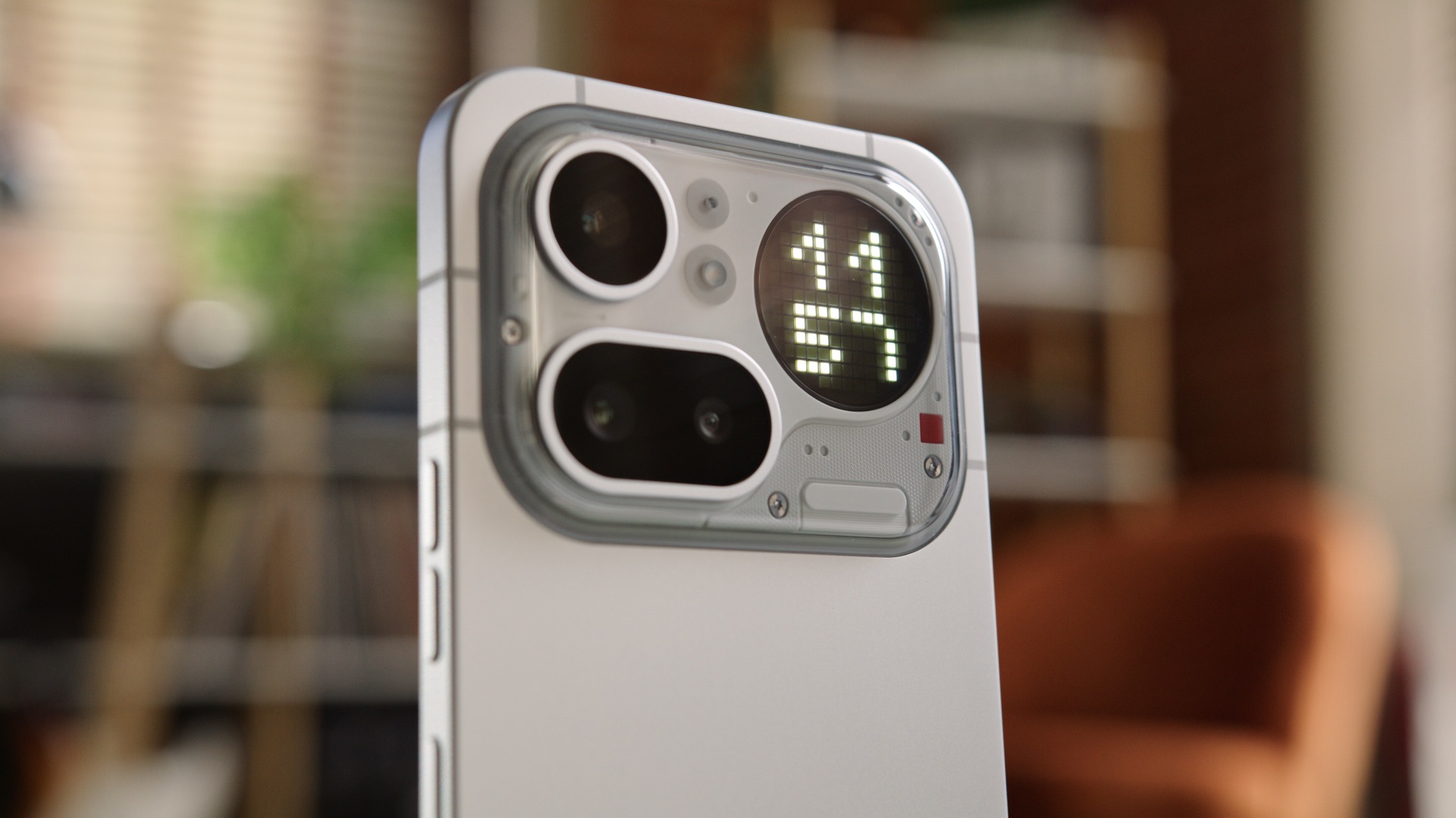 Обзор Nothing Phone (4a) Pro — восторг восторг восторг восторг