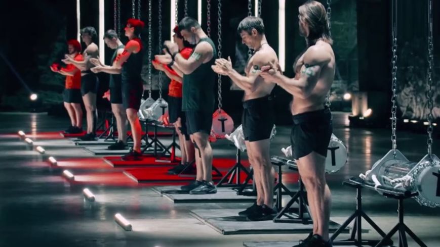 Сколько участников выбыло в 13 выпуске шоу 