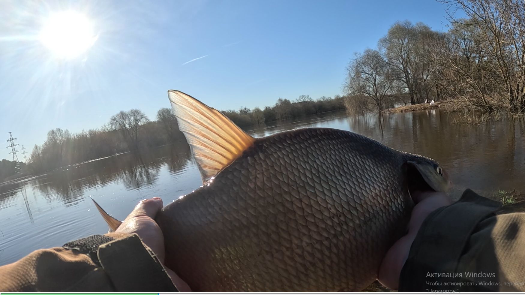 Рыбалка на поплавок в апреле 2026