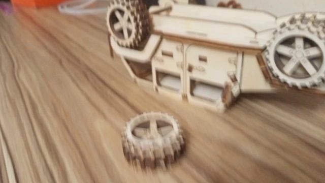 мини фильм про приключения пластилинового человечка