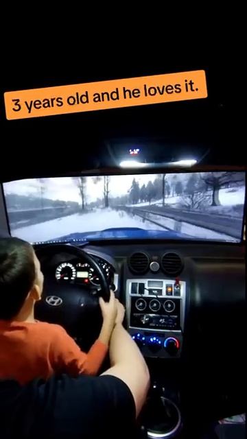 Отец сделал для трёхлетнего сынишки потрясающий автосимулятор