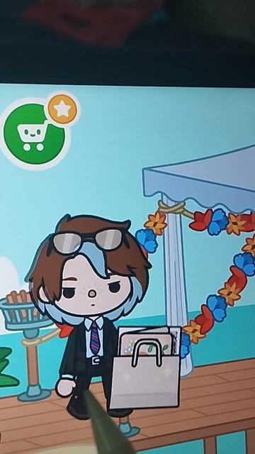 По Лору мой перс тяжело пережил развод 