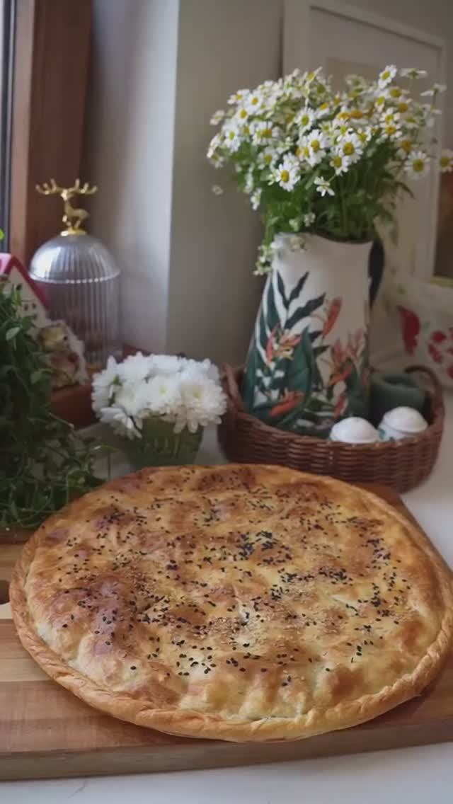 Слоеный пирог с мясом.